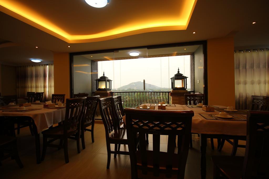 Hotel United Mandalay Esterno foto
