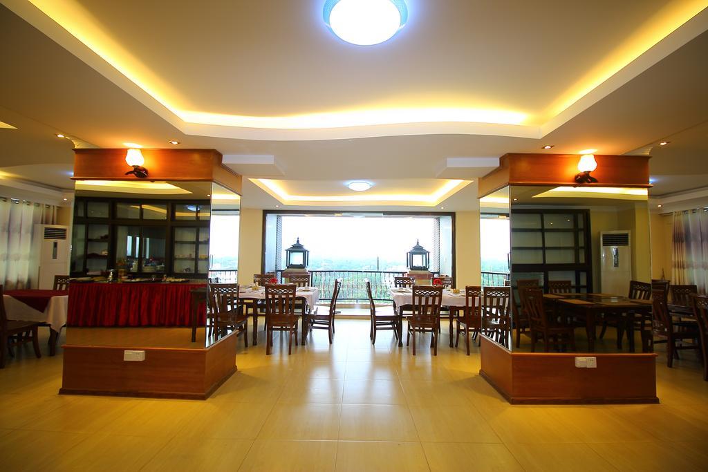 Hotel United Mandalay Esterno foto