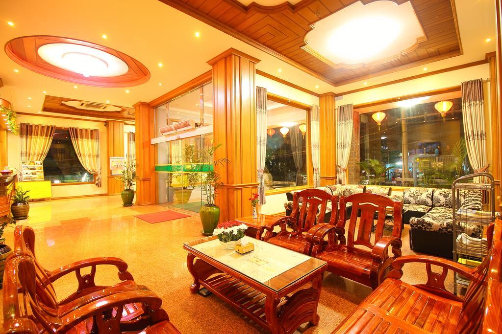 Hotel United Mandalay Esterno foto