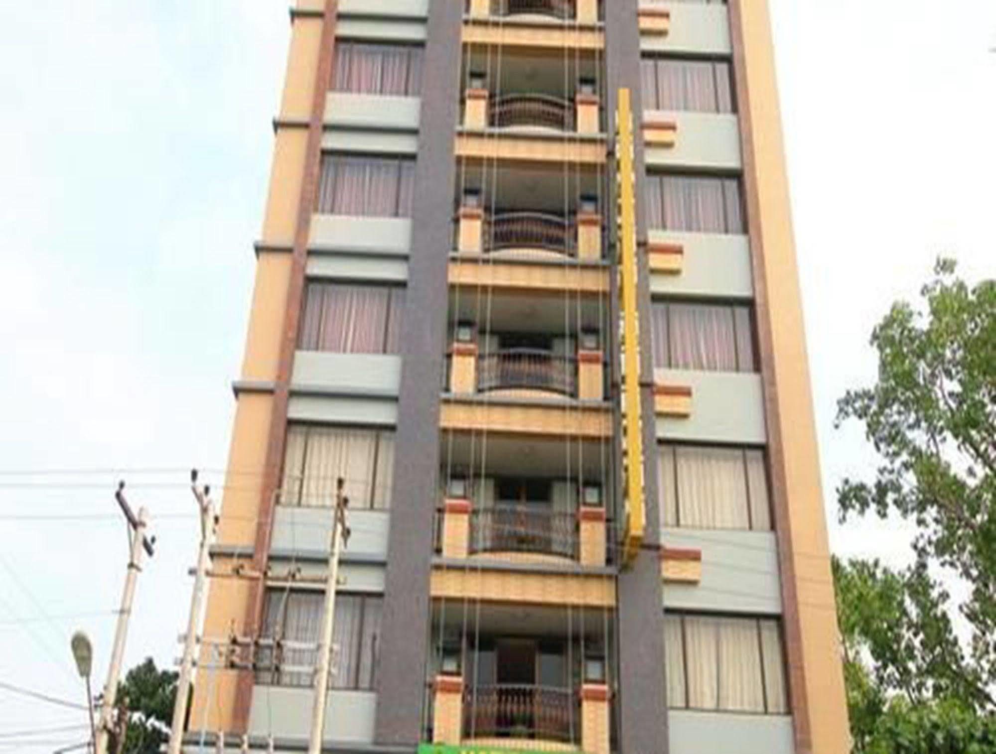 Hotel United Mandalay Esterno foto
